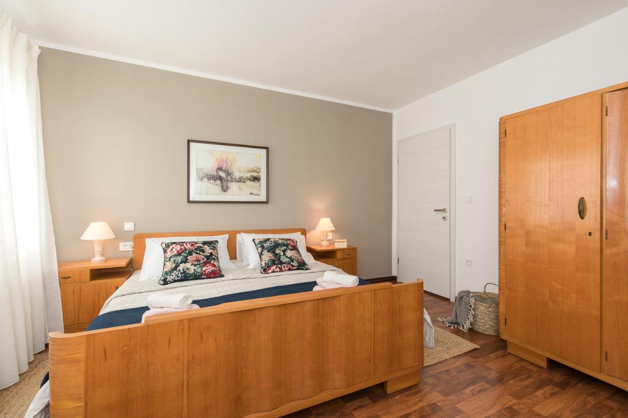 Appartement Zardin à Punat Extérieur photo